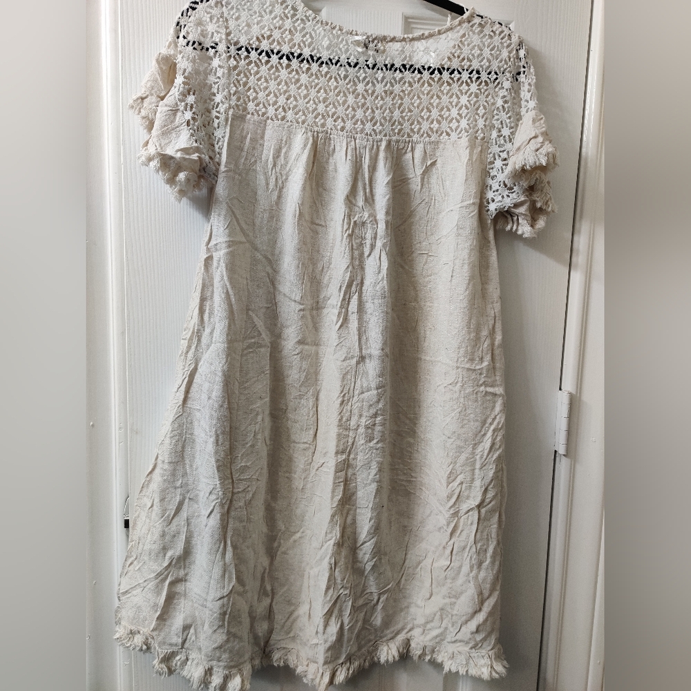 Umgee Cream Textured Dress with Lace Detail - Picture 3 of 3